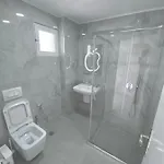 Karos Llaman Hotel *