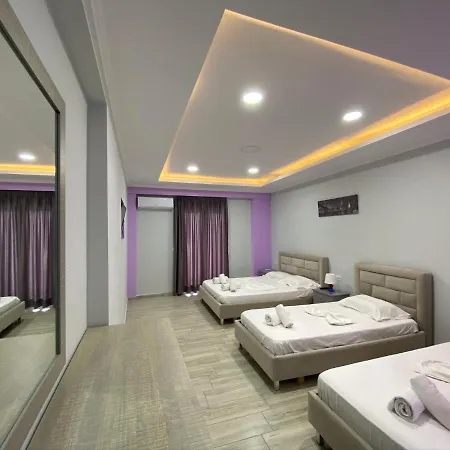 Karos Llaman Himarë