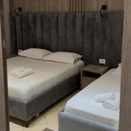 Hotel Karos Llaman *