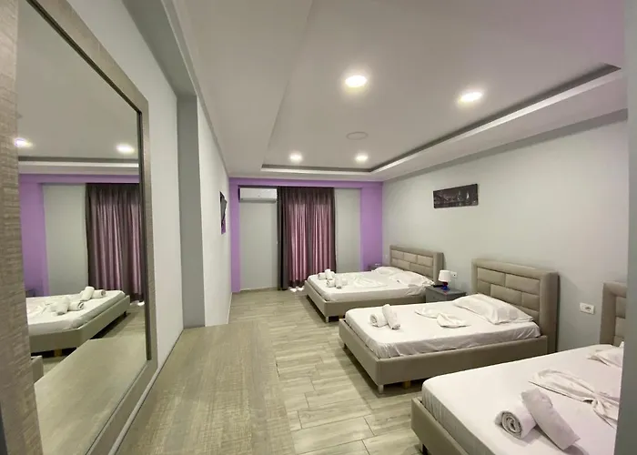 Karos Llaman Hotel Himarë