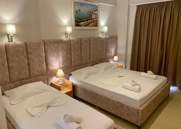 Hotel Karos Llaman Himarë