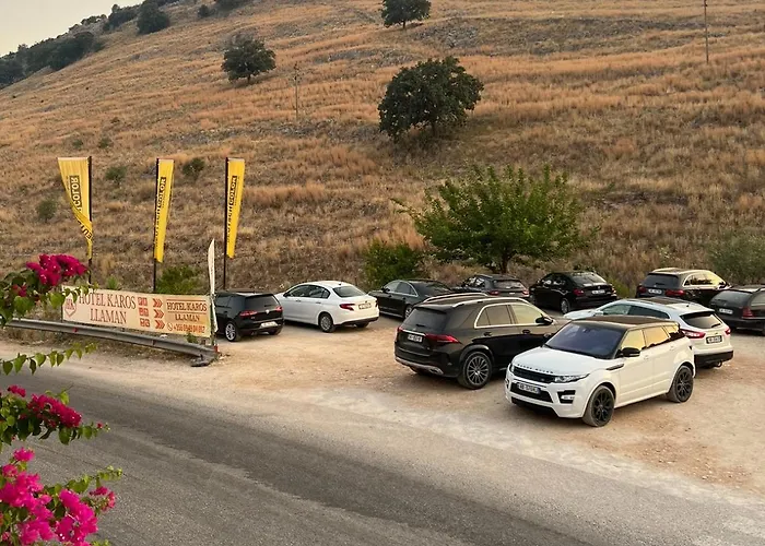 Karos Llaman Himarë